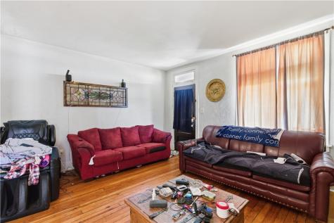 1 Elm Lane Etna PA 15223