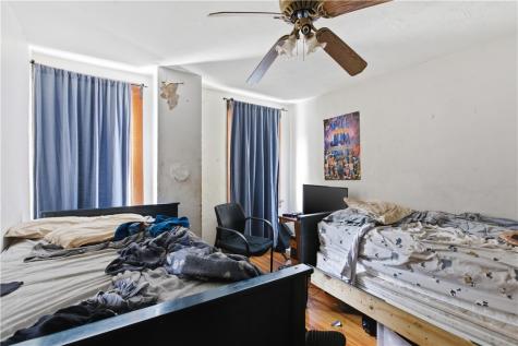 1 Elm Lane Etna PA 15223
