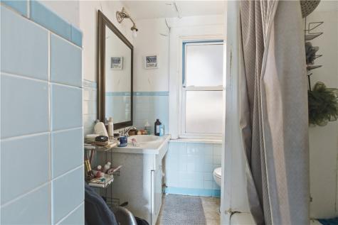1 Elm Lane Etna PA 15223