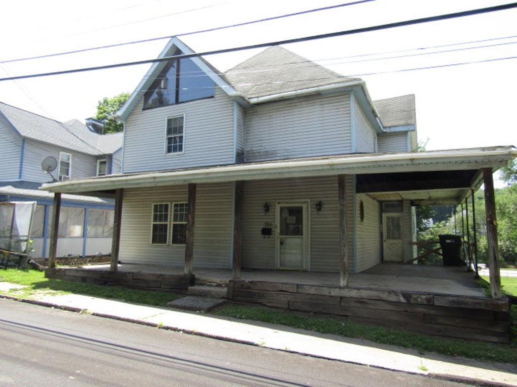 118 Center Avenue Burgettstown Boro PA 15021