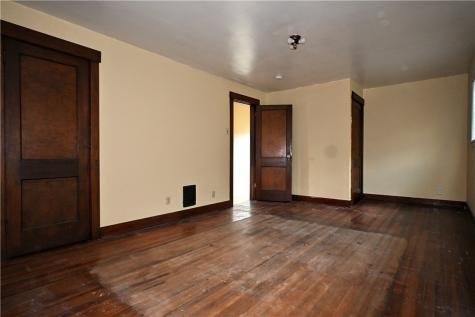 910 Elmwood Street Port Vue PA 15133
