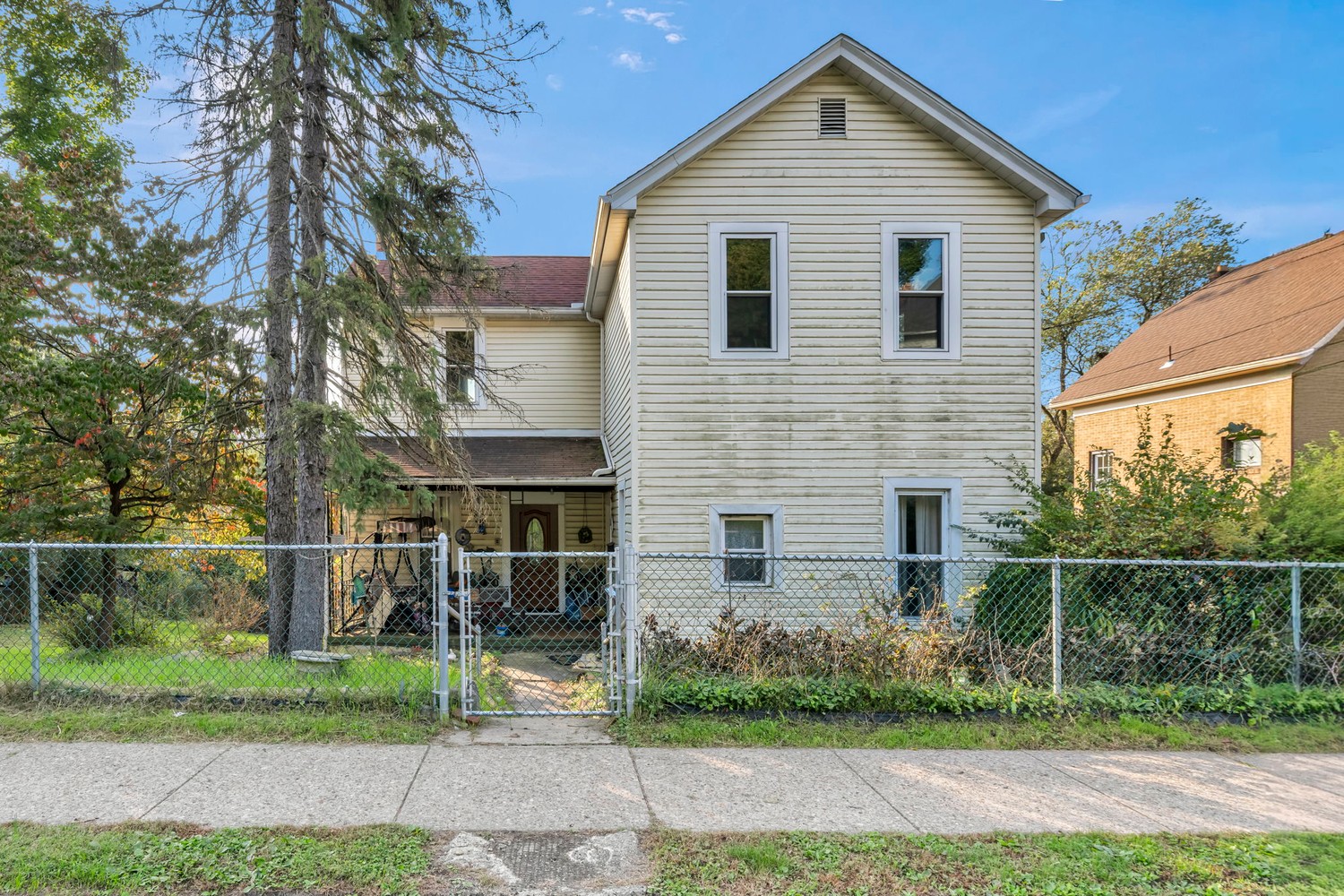 97 Fountain Street Crafton PA 15205