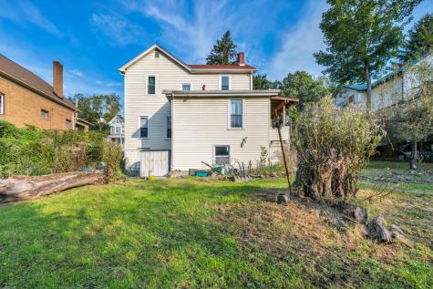 97 Fountain Street Crafton PA 15205