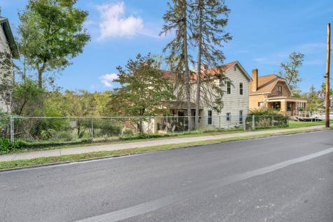 97 Fountain Street Crafton PA 15205