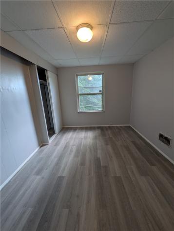 104 Fulton Place Mt Oliver PA 15210