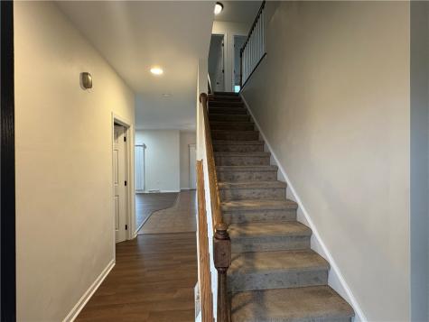 137 Robinson Drive Pleasant Hills PA 15236