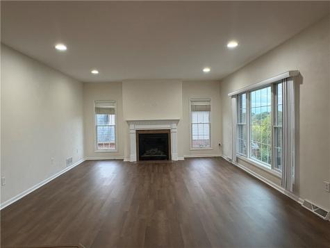 137 Robinson Drive Pleasant Hills PA 15236