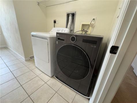 137 Robinson Drive Pleasant Hills PA 15236