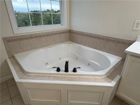 137 Robinson Drive Pleasant Hills PA 15236