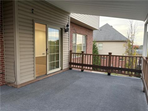 137 Robinson Drive Pleasant Hills PA 15236