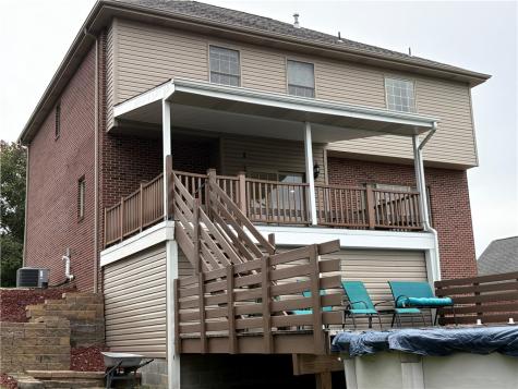 137 Robinson Drive Pleasant Hills PA 15236