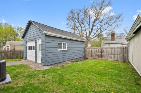 1716 Davidson Street Aliquippa PA 15001
