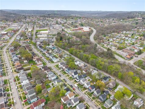 1716 Davidson Street Aliquippa PA 15001