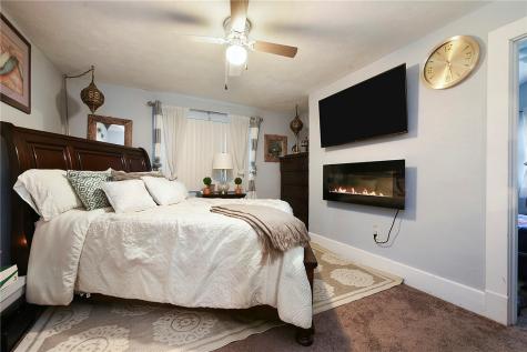 260 Seneca Street Turtle Creek PA 15145