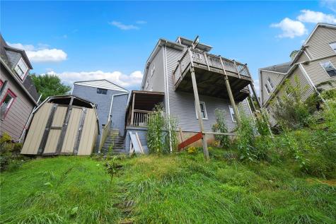 260 Seneca Street Turtle Creek PA 15145