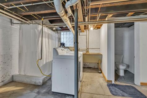 517 Maplewood Avenue Ambridge PA 15003