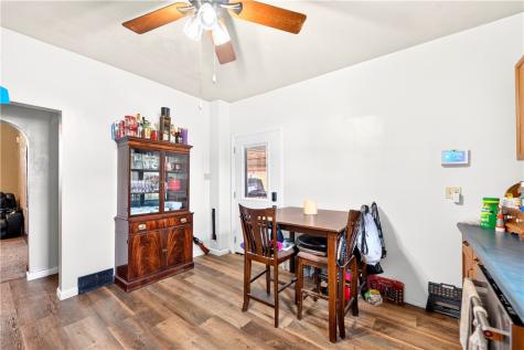 303 W Grant Street Houston PA 15342