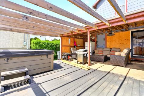 303 W Grant Street Houston PA 15342