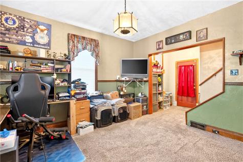 303 W Grant Street Houston PA 15342