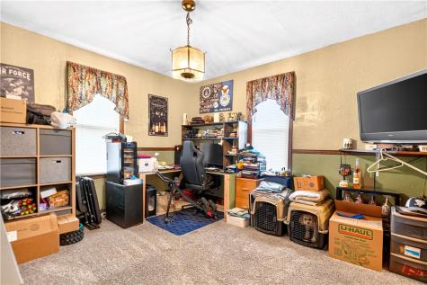 303 W Grant Street Houston PA 15342