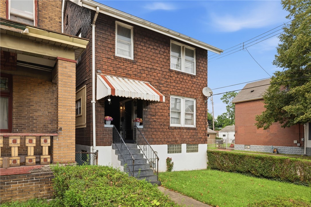 545 Sunnyside Avenue E Pittsburgh PA 15112