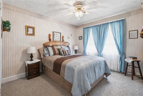 545 Sunnyside Avenue E Pittsburgh PA 15112