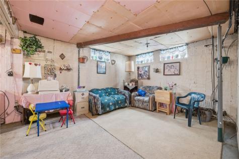 545 Sunnyside Avenue E Pittsburgh PA 15112