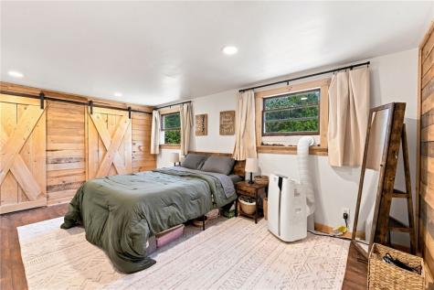 904 Old State Road Kiskiminetas Township PA 15613
