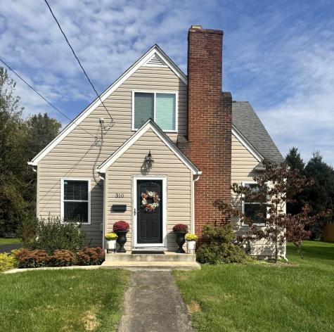 310 W Fairmont Avenue Neshannock Township PA 16105