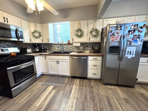 310 W Fairmont Avenue Neshannock Township PA 16105