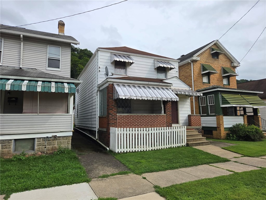 1308 6th Avenue Ford City Boro PA 16226