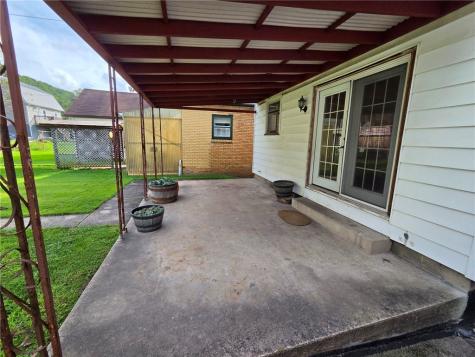 1308 6th Avenue Ford City Boro PA 16226