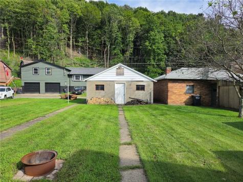 1308 6th Avenue Ford City Boro PA 16226