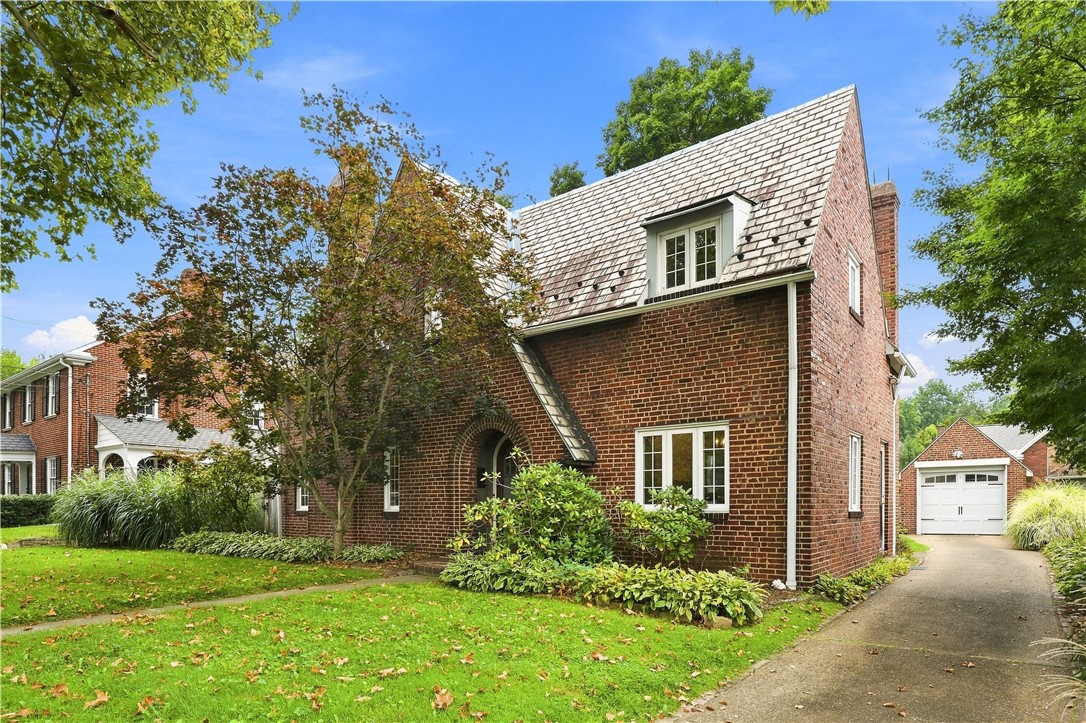 302 Maple Lane Edgeworth PA 15143