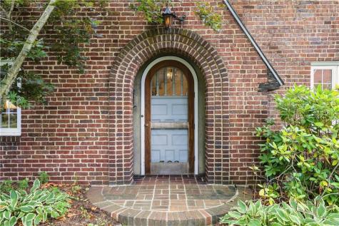302 Maple Lane Edgeworth PA 15143