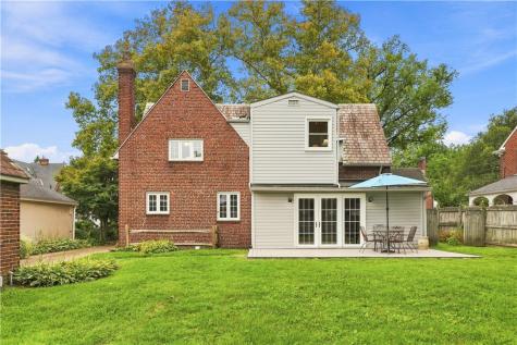 302 Maple Lane Edgeworth PA 15143