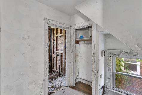 1602 Montier Street Wilkinsburg PA 15221