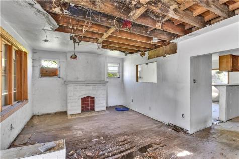 1602 Montier Street Wilkinsburg PA 15221