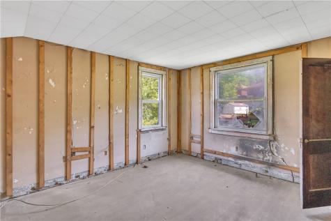 1602 Montier Street Wilkinsburg PA 15221
