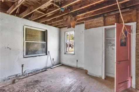 1602 Montier Street Wilkinsburg PA 15221