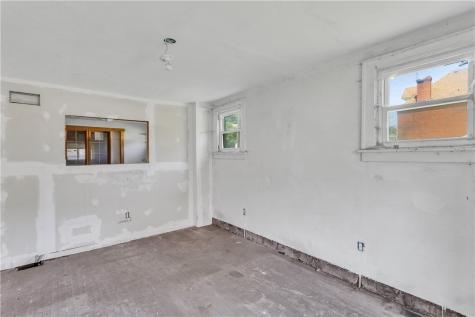 1602 Montier Street Wilkinsburg PA 15221
