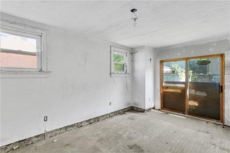 1602 Montier Street Wilkinsburg PA 15221