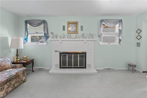369 S Kings Creek Road Hanover Township PA 15021