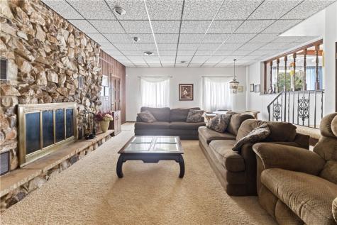 369 S Kings Creek Road Hanover Township PA 15021