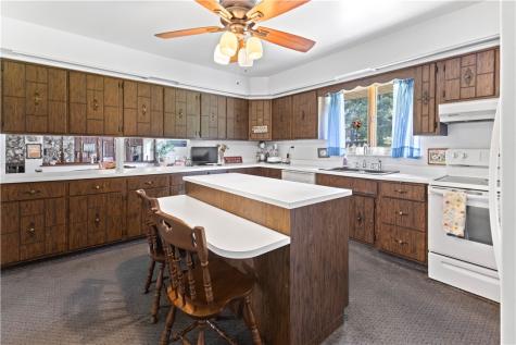 369 S Kings Creek Road Hanover Township PA 15021