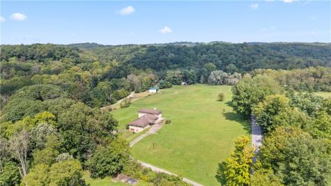 369 S Kings Creek Road Hanover Township PA 15021