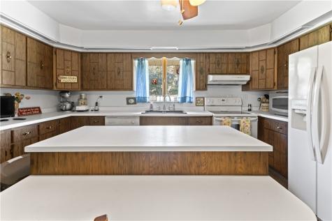 369 S Kings Creek Road Hanover Township PA 15021