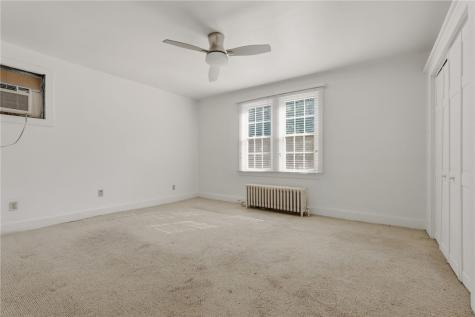 7137 Thomas Boulevard Point Breeze PA 15208