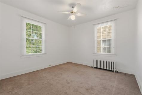 7137 Thomas Boulevard Point Breeze PA 15208