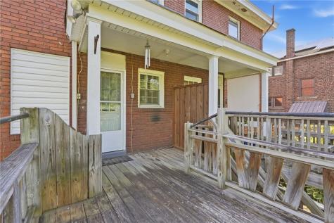 7137 Thomas Boulevard Point Breeze PA 15208